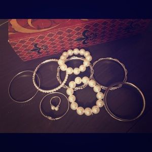 Lot of stackable brackets and ring